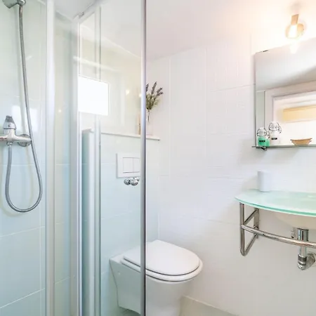 Casa Alegria - - Villa Lagos